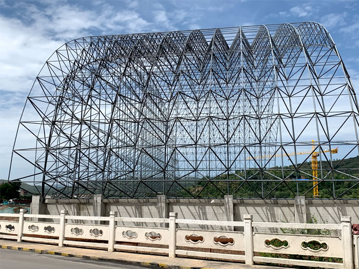 潞城山寨矿储煤棚网架